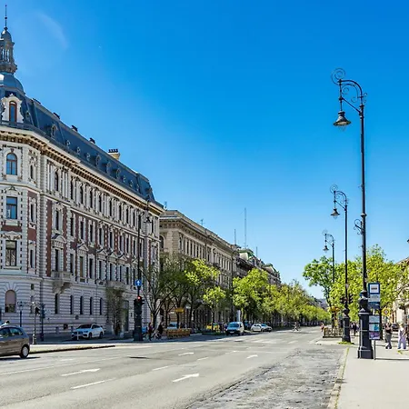 아파트 Count Andrassy Luxurious *