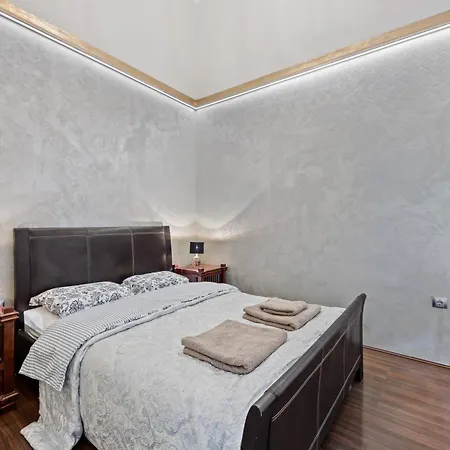 Count Andrassy Luxurious