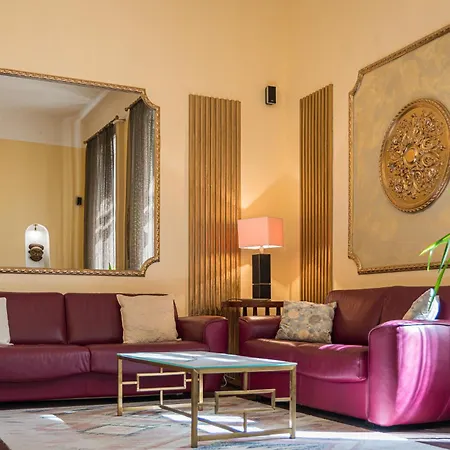 Count Andrassy Luxurious Lejlighed *