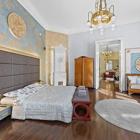 Count Andrassy Luxurious * Budapest